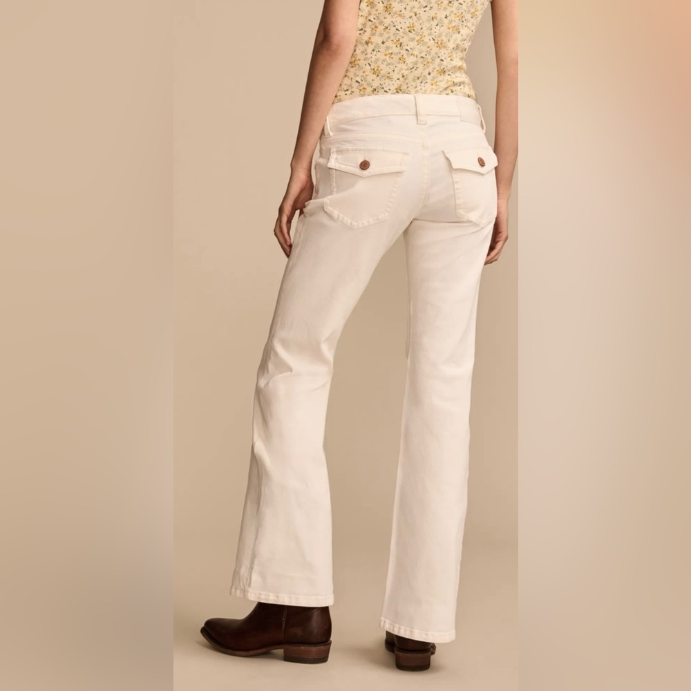 NWT Lucky Brand Sweet Boot Jeans – Size 10 x 30, White Lies Wash - Picture 2 of 5